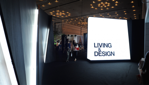 LIVING & DESIGN